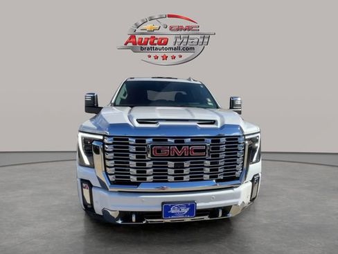 Used 2024 GMC Sierra 3500 Denali w/ Denali Reserve Package image 8
