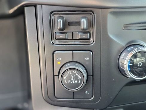 Used 2024 Ford F150 XLT w/ Mobile Office Package image 29