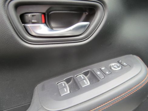 Used 2024 Honda HR-V Sport image 13