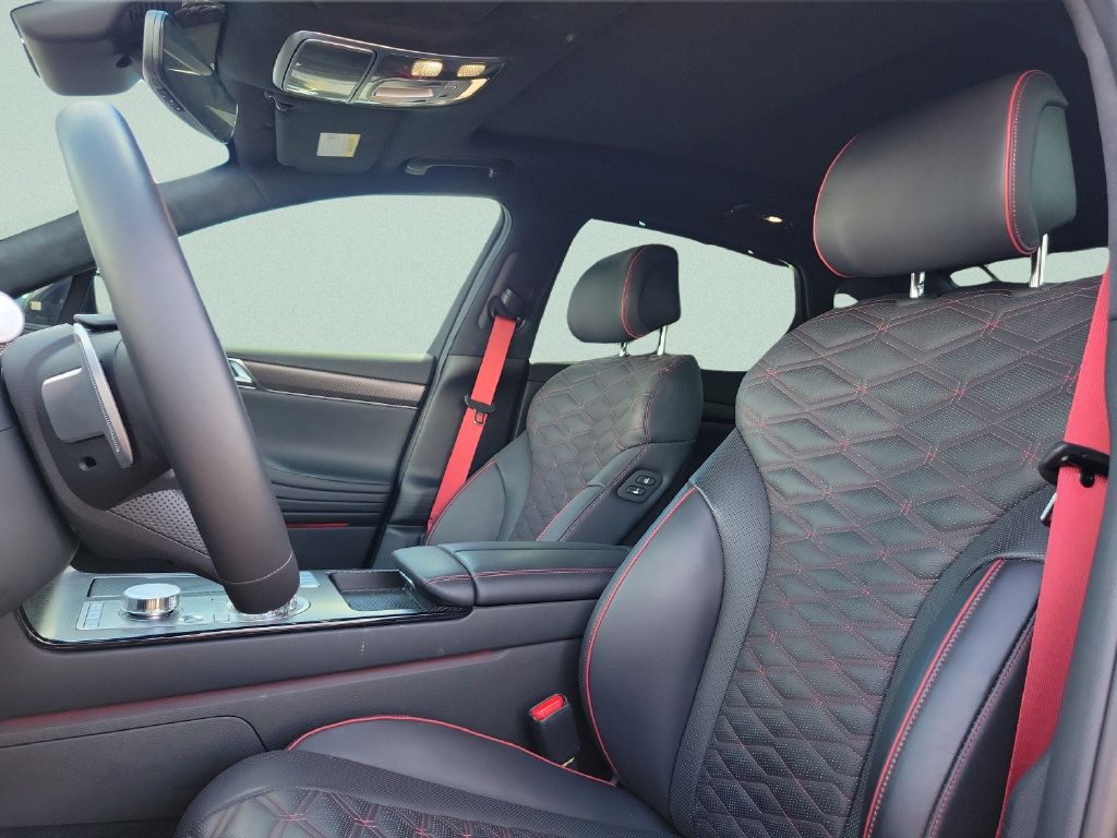 Used 2025 Genesis G80 3.5T Sport Prestige AWD/4WD image 18