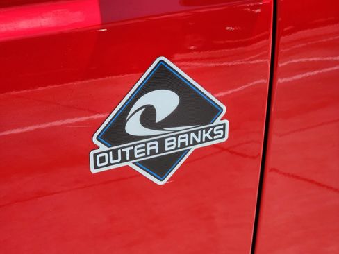 Used 2022 Ford Bronco Outer Banks AWD/4WD image 13
