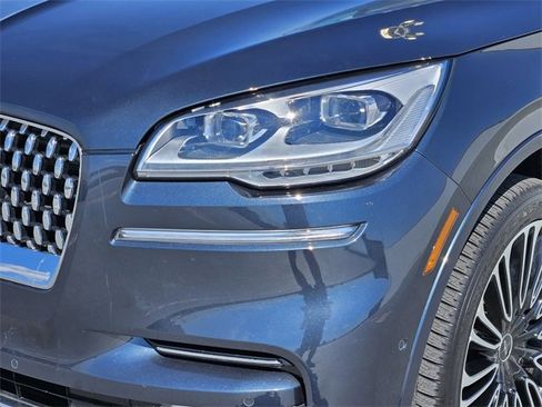Certified 2024 Lincoln Aviator Black Label w/ Dynamic Handling Package image 8