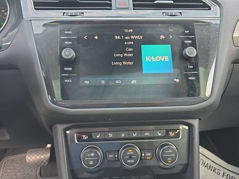 Used 2019 Volkswagen Tiguan SE w/ Panoramic Sunroof Package FWD image 8