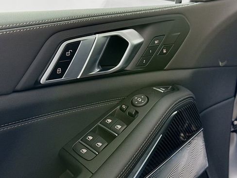 New 2026 BMW X5 M60i AWD/4WD image 18