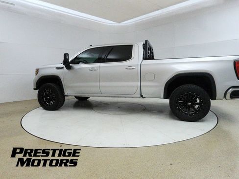 Used 2019 GMC Sierra 1500 SLE w/ Preferred Package AWD/4WD image 4