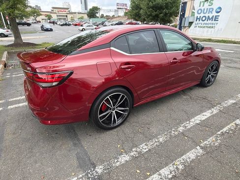 Used 2020 Nissan Sentra SR w/ Electronics Package FWD image 5