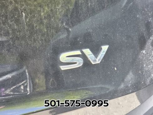 Used 2023 Nissan Rogue SV FWD image 4