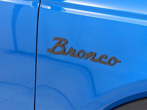 Used 2022 Ford Bronco Badlands image 41