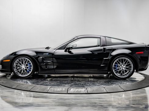 Used 2010 Chevrolet Corvette ZR1 w/ Preferred Equipment Group image 6