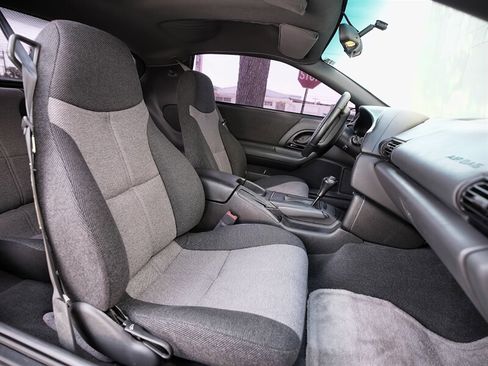Used 1995 Chevrolet Camaro Z28 RWD image 12