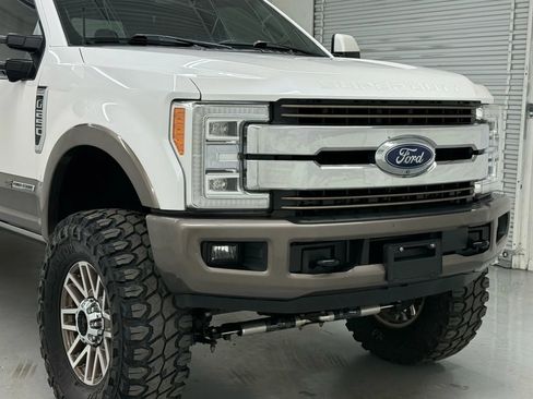 Used 2019 Ford F250 King Ranch w/ King Ranch Ultimate Package image 33