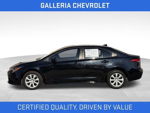 Used 2023 Toyota Corolla LE FWD image 4
