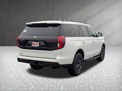 New 2026 Ford Expedition Tremor image 10