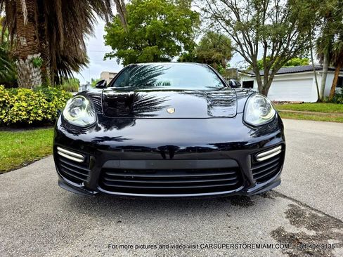 Used 2016 Porsche Panamera GTS image 31