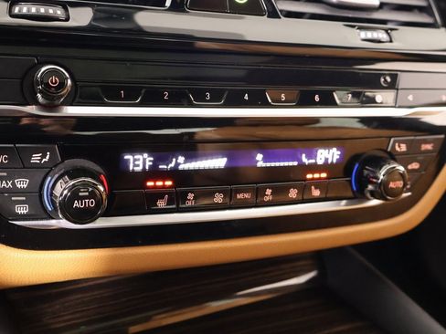 Certified 2023 BMW 530i w/ Executive Package image 8