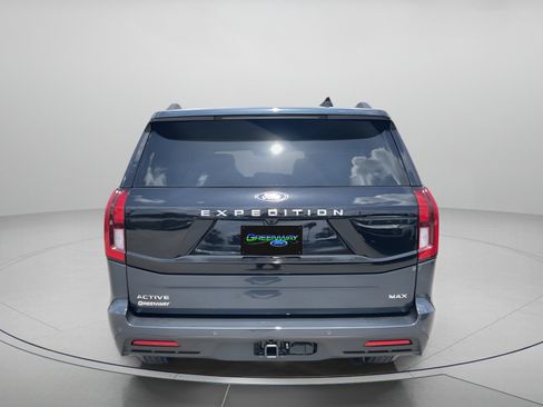 New 2026 Ford Expedition Max Active RWD image 5