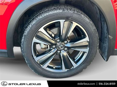 Used 2023 Lexus UX 250h FWD image 11