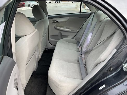 Used 2010 Toyota Corolla LE image 23