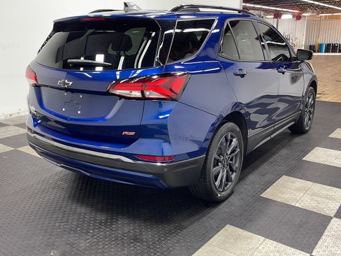 Used 2022 Chevrolet Equinox RS w/ RS Leather Package FWD image 18