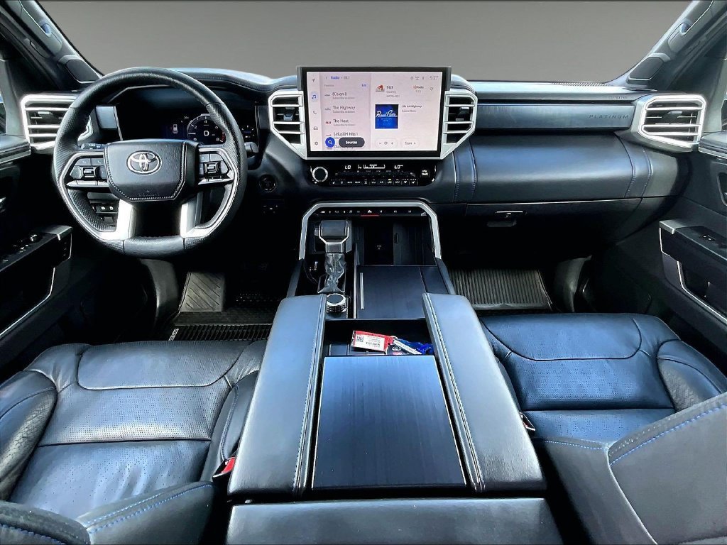 Used 2025 Toyota Sequoia Platinum AWD/4WD image 22