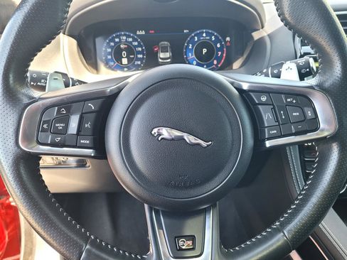 Used 2020 Jaguar F-PACE SVR AWD/4WD image 24