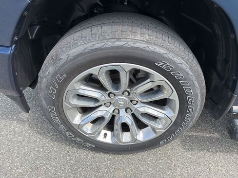 Used 2023 RAM 1500 Laramie image 11