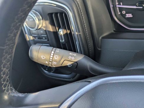 Used 2023 GMC Sierra 3500 SLT w/ SLT Premium Package image 27