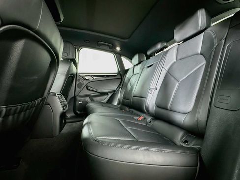 Certified 2023 Porsche Macan S w/ Premium Package Plus AWD/4WD image 23