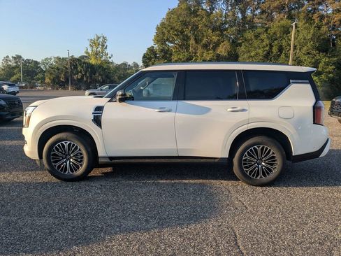 New 2026 Nissan Armada SL w/ Captain's Chari Seat Package RWD image 7