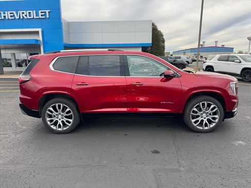 Used 2024 GMC Acadia Denali w/ Super Cruise Package image 2