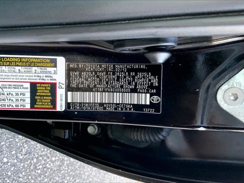 Used 2012 Toyota Camry SE FWD image 28