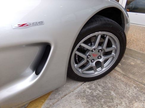 Used 2004 Chevrolet Corvette Z06 RWD image 29