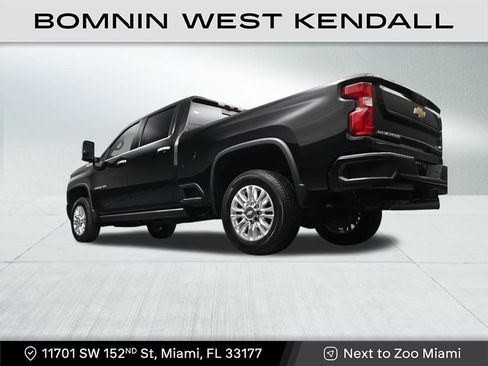 Used 2022 Chevrolet Silverado 2500 High Country w/ Z71 Off-Road Package image 22