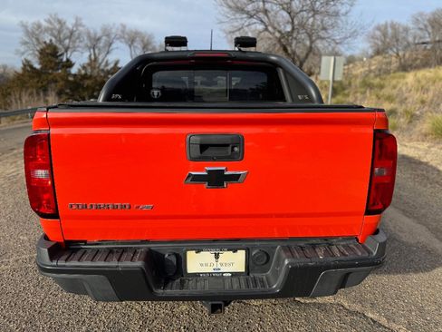 Used 2019 Chevrolet Colorado ZR2 w/ ZR2 Dusk Special Edition image 8