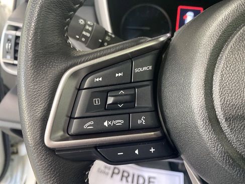 Used 2023 Subaru Outback Limited image 24