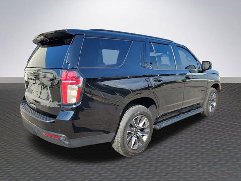 Used 2021 Chevrolet Tahoe Z71 w/ Luxury Package image 5