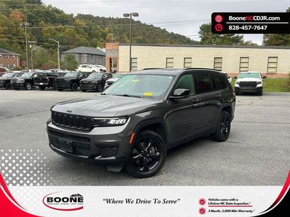 Used 2023 Jeep Grand Cherokee L Laredo