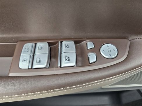 Used 2017 BMW 740i xDrive 740i xDrive image 18