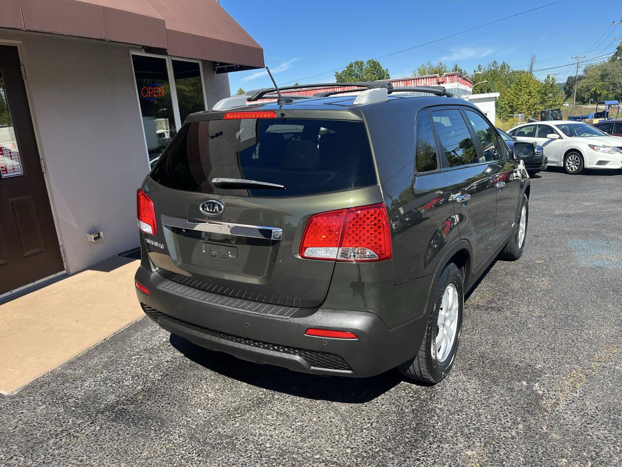 Used 2013 Kia Sorento LX w/ Convenience Pkg AWD/4WD image 4