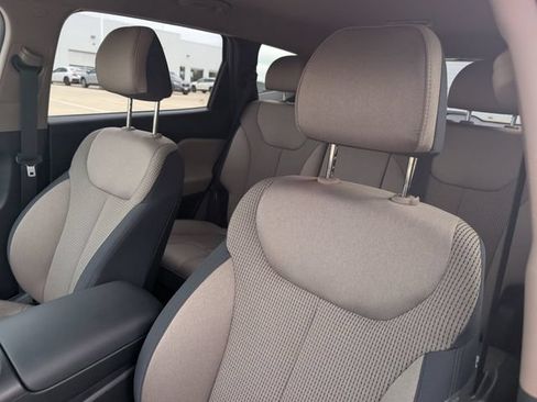 Used 2023 Hyundai Santa Fe SEL w/ Cargo Package FWD image 10
