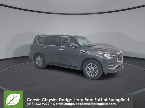 Used 2024 INFINITI QX80 Luxe image 2