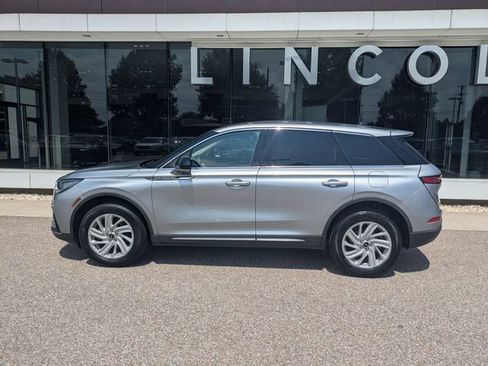 Certified 2024 Lincoln Corsair AWD image 3