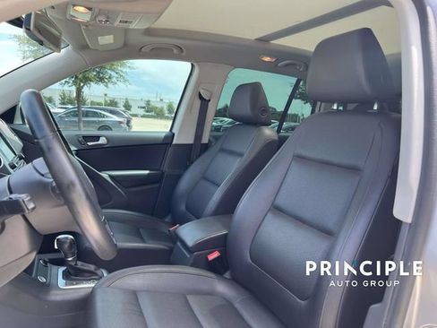 Used 2017 Volkswagen Tiguan Wolfsburg Edition AWD/4WD image 15