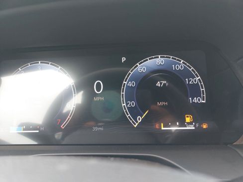 New 2026 Jeep Grand Cherokee L Laredo image 21