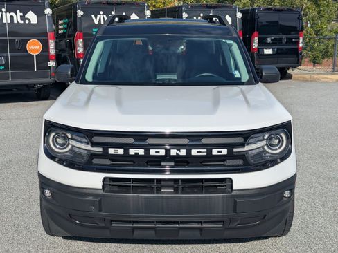 Used 2022 Ford Bronco Sport Outer Banks w/ Tech Package AWD/4WD image 2