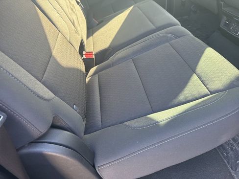 Used 2024 Chevrolet Silverado 1500 LT image 13