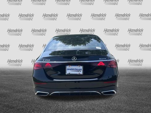 Used 2025 Mercedes-Benz E 350 4MATIC Sedan image 8