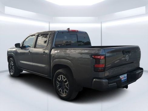Used 2024 Nissan Frontier SL w/ Technology Package RWD image 5
