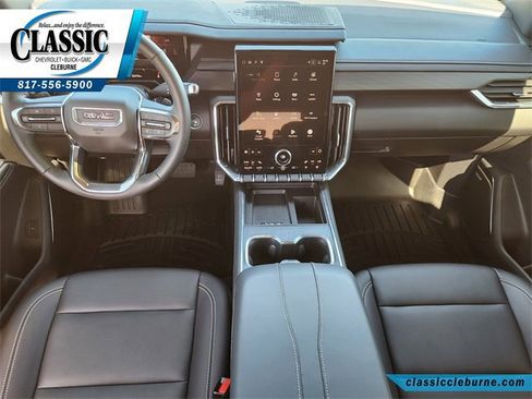 Used 2024 GMC Acadia Elevation w/ Luxury Package image 2