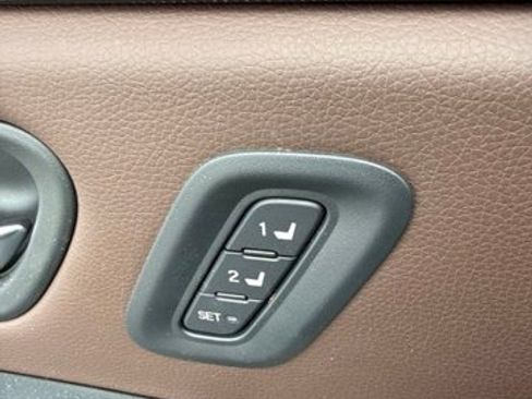 Used 2023 Honda Pilot Elite image 23